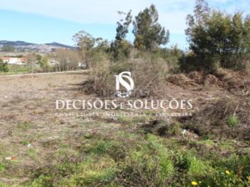 Terreno Venda em Carvalhosa,Paços de Ferreira