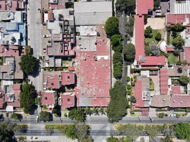 TERRENO VENTA SOBRE AV CHAPALITA USO DE SUELO