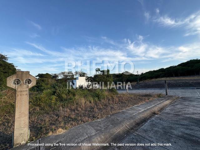 Terreno Venta 676 m2 Col. Lomas de Jardines Tuxpan, Ver