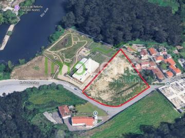 Terreno Vila do Conde junto ao Rio