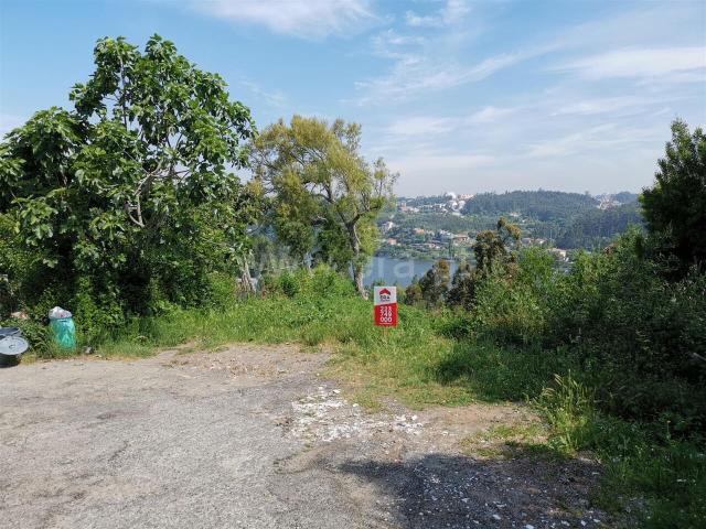 Terreno / Vila Nova de Gaia, Avintes