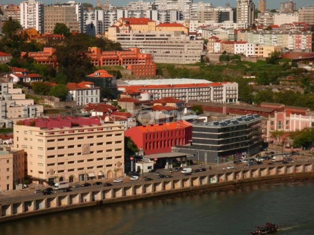 Terreno Vista Rio, para construção, Massarelos, Porto