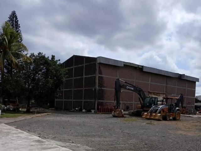 Terreno y Bodega Indistrial en Bruno Pagliali