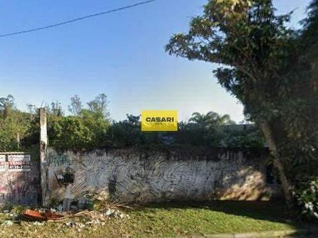 Terreno ZUD com 1.800m², galpão aprovado, 20m de frente e fácil acesso ao Rodoan