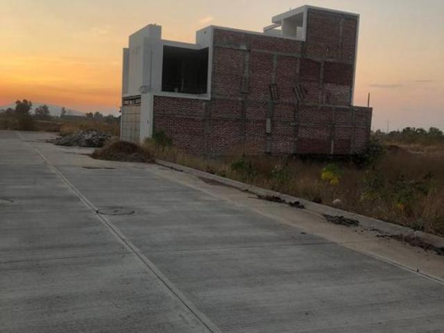 Terreno Zamora