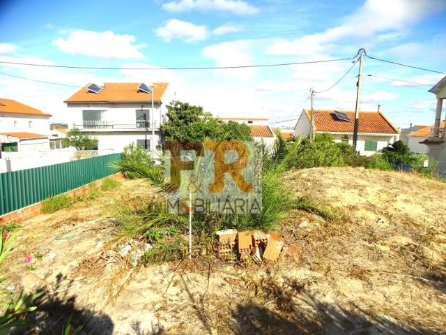TERRENO ZONA VERDE Quinta do Conde Sesimbra