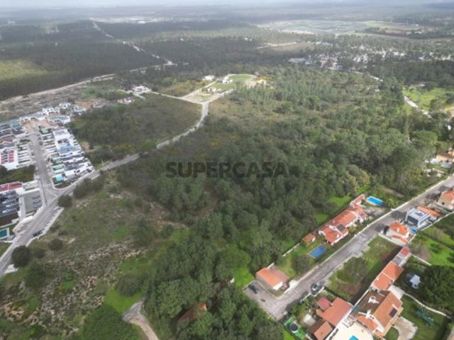 Terreno 14000m2 com projeto de loteamento aprovado Sesimbra