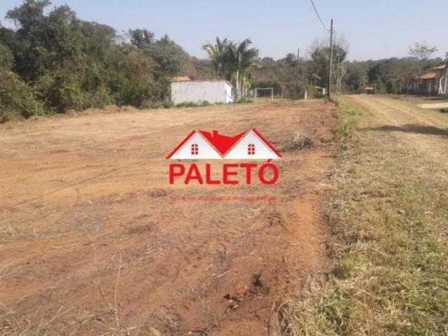 Terreno 1400 m² com área verde nos fundos a venda no loteamento ipê II na cidade de Porangaba SP