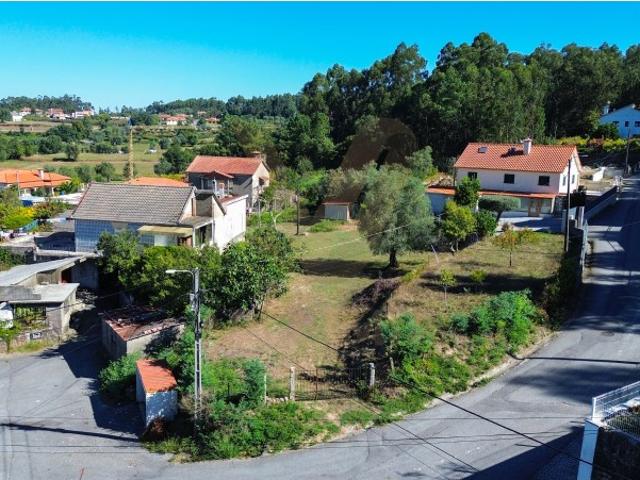 Terreno 1639.2m² para Construção | Cabaços Ponte de Lima
