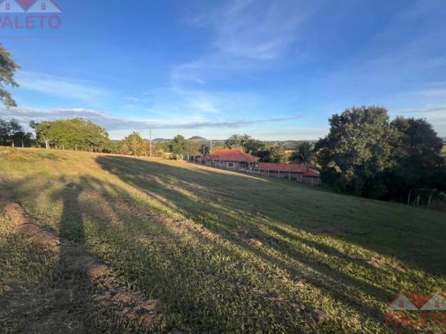 Terreno 1796 m² a venda na cidade de Porangaba, Loteamento Primavera
