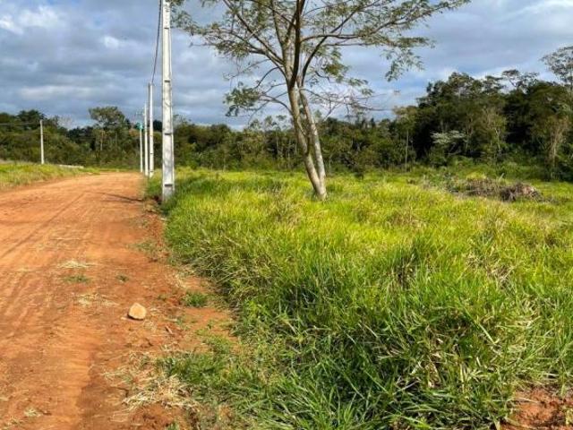 Terreno 1000m² em Residencial Fechado – pronto para construir