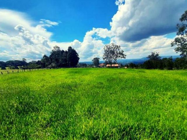 Terreno 1000m² em São Roque – Últimas Unidades