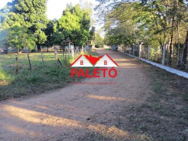 Terreno 1017 m² a venda na cidade de Porangaba, totalmente plaino, próximo a cidade