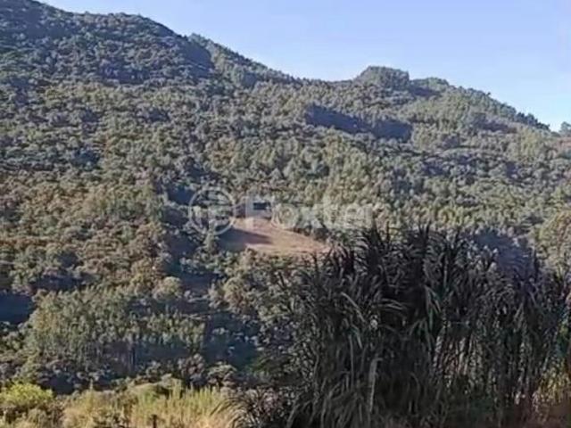 Terreno, 109484 m², em Paredão Canastra