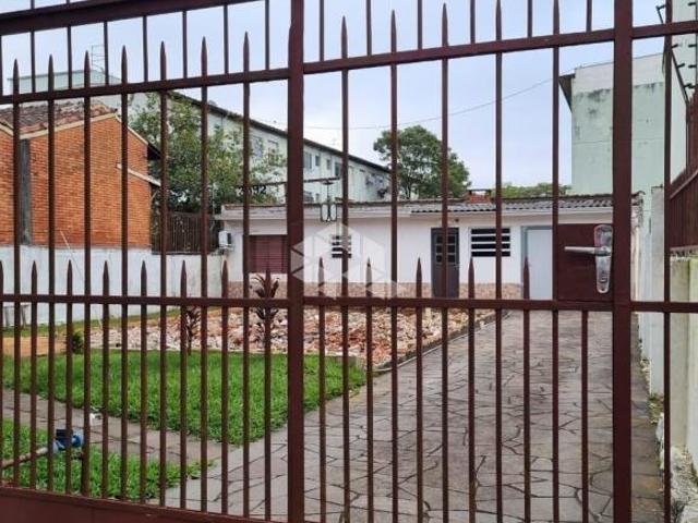 TERRENO 10X25 COM EDÍCULA NOS FUNDOS A VENDA BAIRRO CAVALHADA
