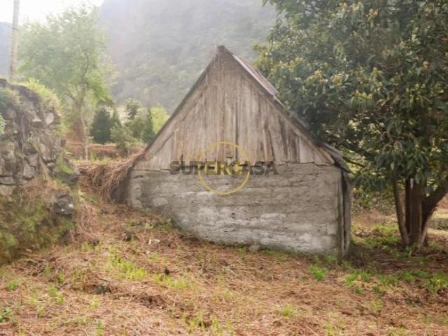 Terreno 1289m²