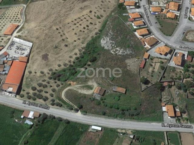 Terreno 12.383m2, Mirandela