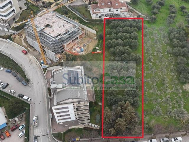 Terreno 1385mq