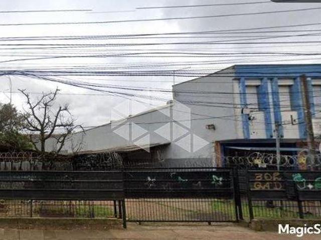 Terreno 13,70 x 32,10 à venda no Bairro Floresta em Porto Alegre/RS