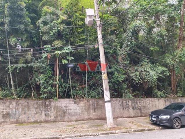 Terreno 1.800m² para Empreendimento no Morumbi