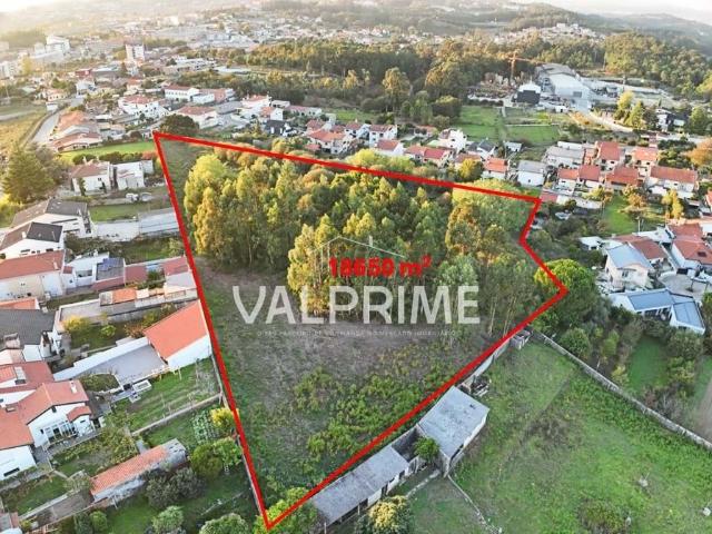 Terreno 1,865 ha no Coronado, Trofa — construção até 3 pisos altura de 12 m