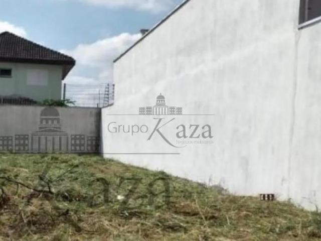 Terreno 250m² Villa Branca Jacareí SP