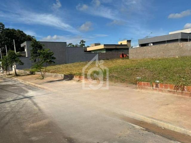 Terreno 200m² no Setsul 2 | Localização Privilegiada Próximo à Washington Luís