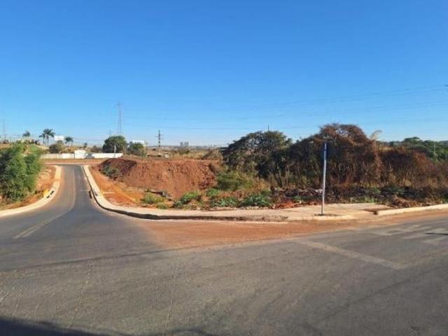 Terreno 2052m² — Setor Pampulha/Aparecida de Goiânia | Aceita permuta
