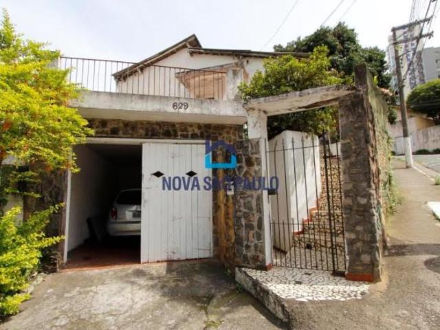 Terreno 218m² na Padre Machado Vila Gumercindo para Investidor