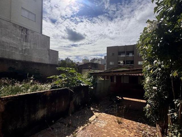 Terreno para venda em Antônio Caixeta, Patos de Minas