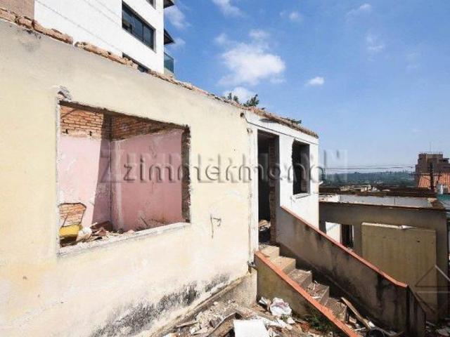 TERRENO, 235 METROS QUADRADOS ALTO DE PINHEIROS