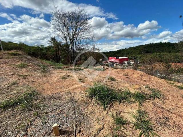Terreno 2.189,20 m² Parque das Orquideas