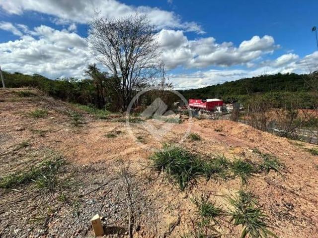 Terreno 2.189,20 m² Parque das Orquideas