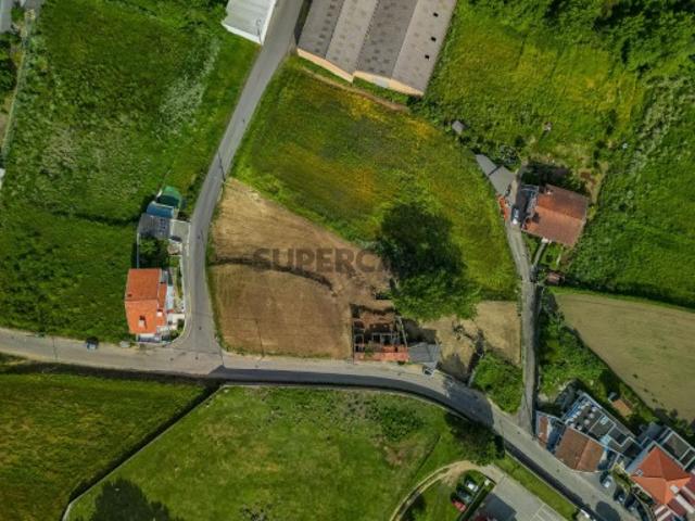 TERRENO 2.742 m2 Rua Pousada Perosinho V.N.Gaia