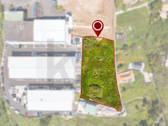 Terreno 2.810m2 | Parque Empresarial da Cancela projeto armazém 1400m2
