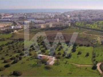 Terreno 34.640m2 com PROJETO APROVADO para construção de 112 fogos em Lagos