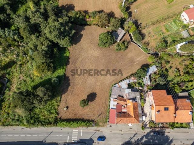 TERRENO 3000 M2 | POTENCIAL PARA HABITAÇÃO E OUTROS USOS
