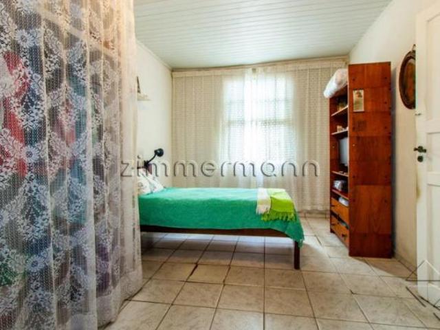 Terreno ~300 m² na Pompéia | 13 m de Frente | Ideal para Studios, Renda ou Incor