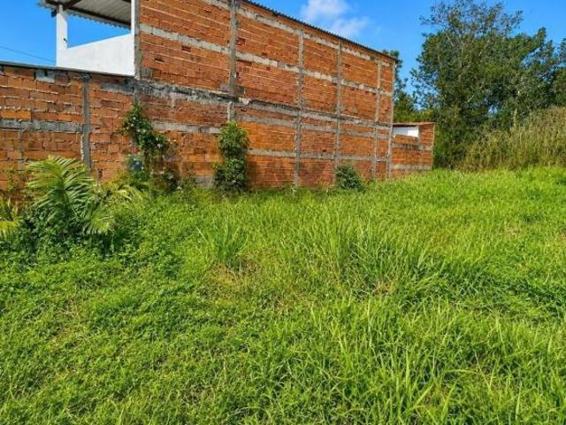 Terreno 300m² à Venda em Peruíbe Não Perca!