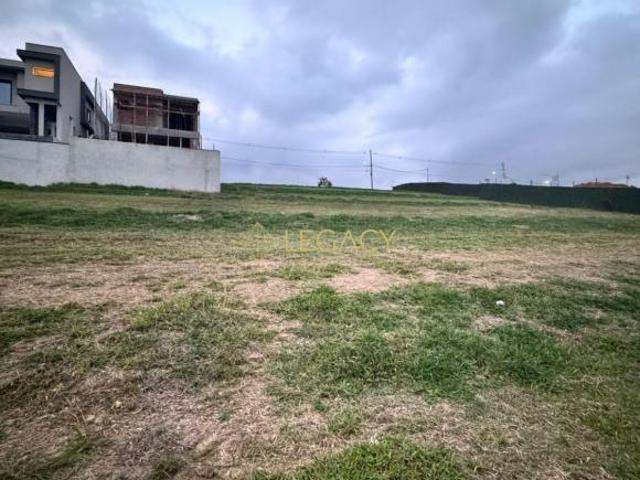 Terreno 330m² Condomínio Terras Alpha