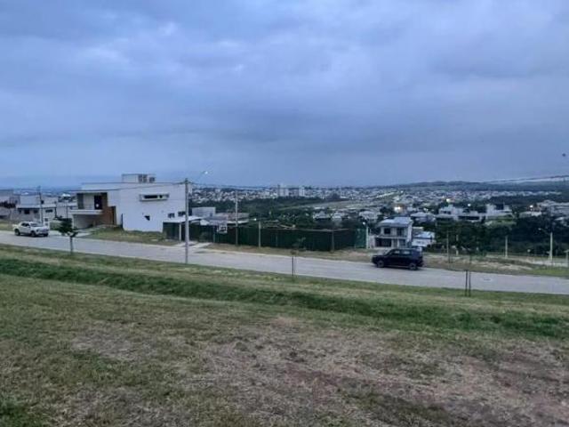 Terreno 330m² Condomínio Terras Alpha