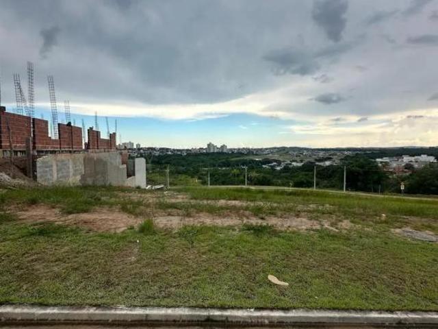 Terreno 375m² Condomínio Terras Alpha