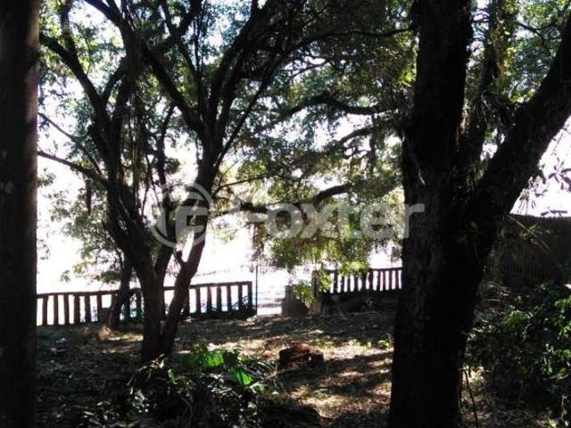 Terreno, 3 dormitórios, 150 m², em Pedra Redonda