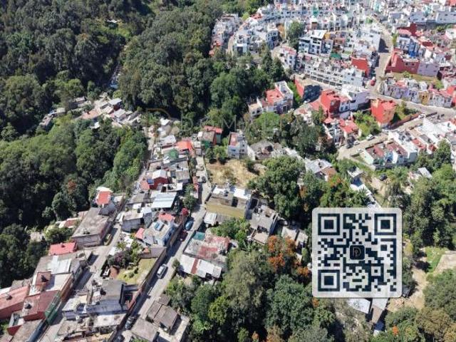 Terreno 3 frentes en esquina · 915 m² · Col. Emiliano Zapata Xalapa, Ver