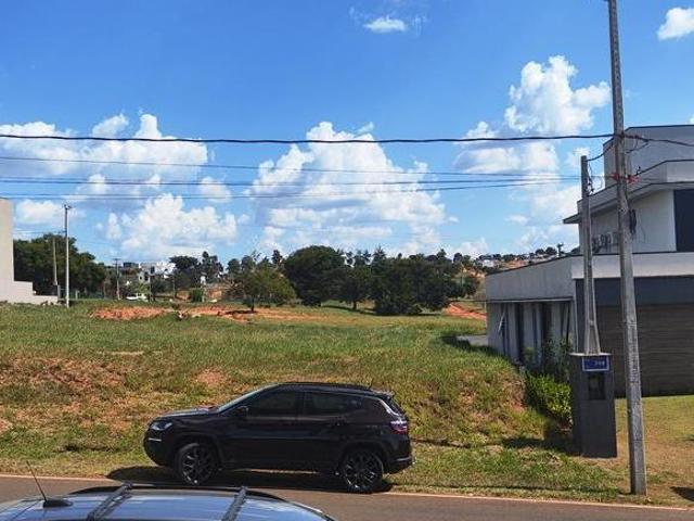 Lote quitado por R$ 120 mil no asfalto Vista Perpétua p/ Represa Riviera de Santa Cristina XIII