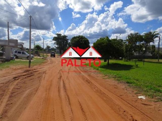 Terreno 450 m² a venda no Condomínio Ninho Verde II na cidade de Pardinho