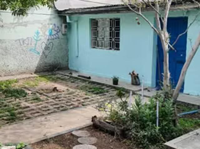 Terreno 495 mts Radal Mapocho METRO línea 7 | 6 dormitorios por 228000. 00 en Quinta Normal