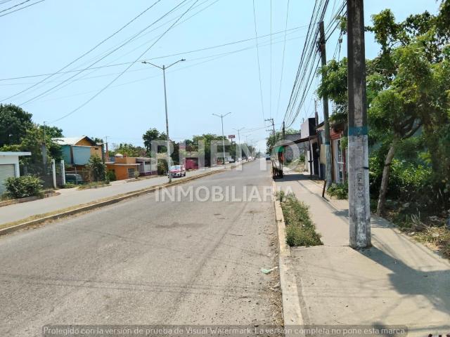 Terreno 405 m2 en Venta sobre Libramiento Lopez Mateos, Tuxpan, Ver