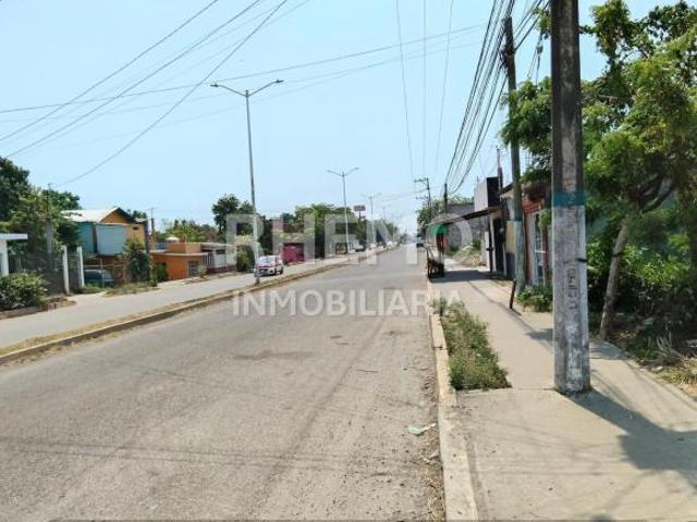 Terreno 405 m2 en Venta sobre Libramiento Lopez Mateos, Tuxpan, Ver
