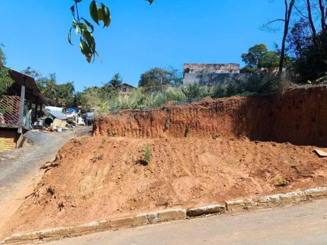 Terreno para venda em Centro, São José da Lapa